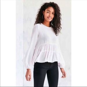 UO | Kimchi Blue Sheer Pink Ruffle Blouse | M